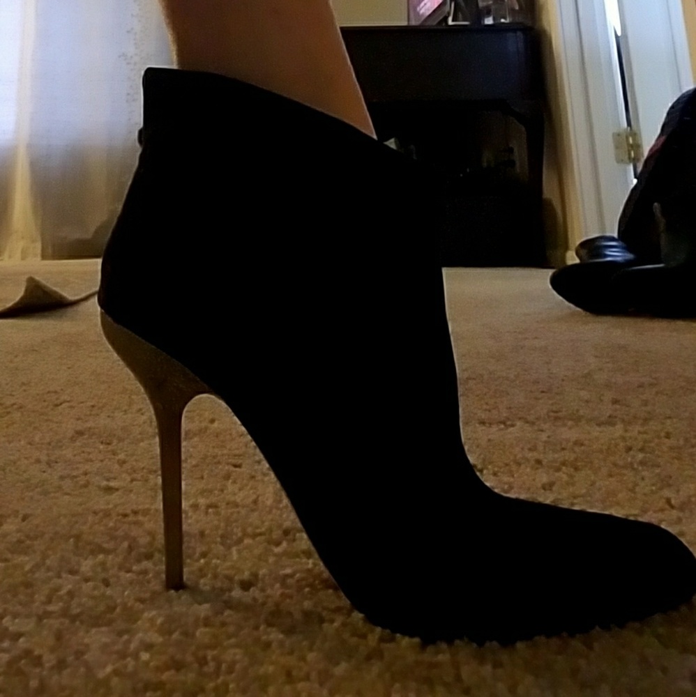 Aldo ankle bootie